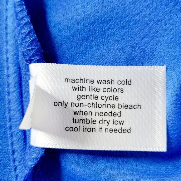 Lane Bryant Blouse Size 28P Blue Sleeveless V Neck High Low Lightweight Pullover - Picture 8 of 11